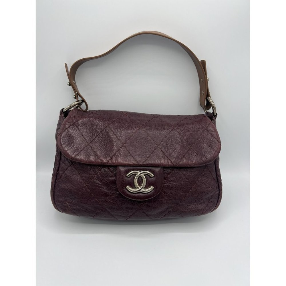 Chanel On The Road Flap - Picture 5 of 10